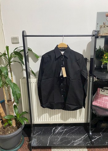 BURBERRY marka Ürün
Etiketli  kartlı  yeni sezon - Görsel 5