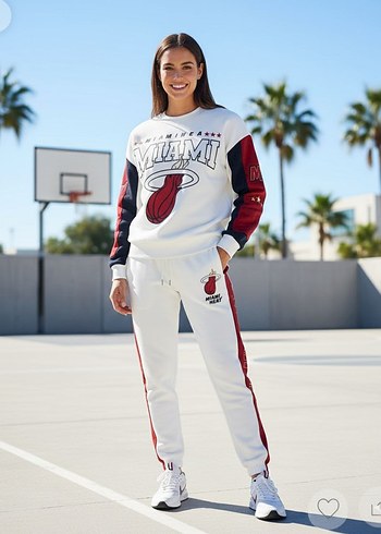 LEFTİES marka NBA lisanslı Orjinal Ürün
  - Görsel 2