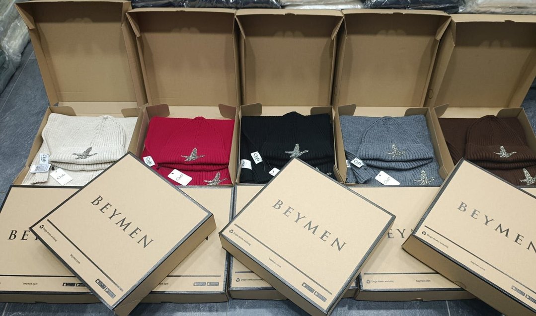 BEYMEN CLUB marka KUTULU ATKI BERE TAKIMI
Etiketli  kartlı - Görsel 2