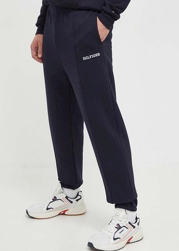 TOMMY HİLFİGER marka Ürün 
Etiketli  kartlı  Erkek - Görsel 2