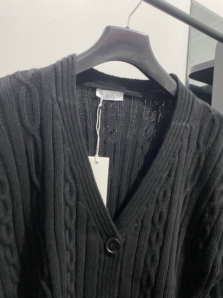 ALO YOGA marka Ürün
Etiketli  kartlı  
yeni sezon - Görsel 5