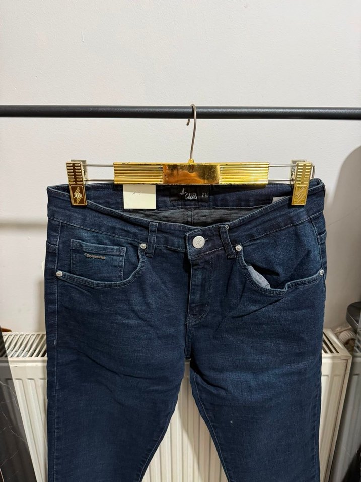 BEYMEN Marka Ürün
Etiketli, Kartlı 
%100 Pamuklu Denim — görsel 10/12