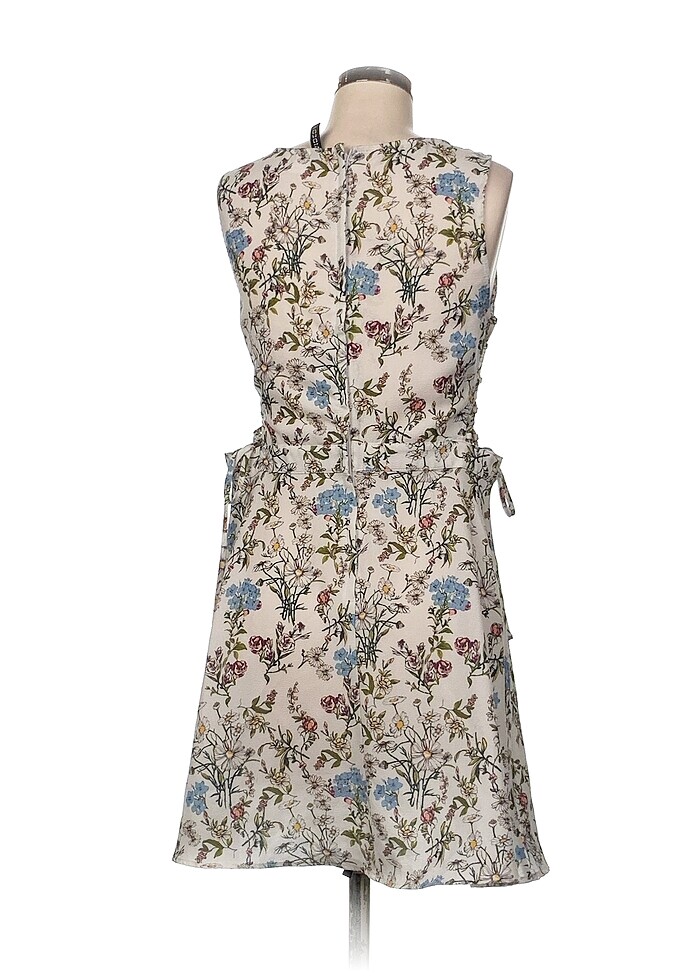 H&M Kısa Elbise %70 İndirimli. - Görsel 3