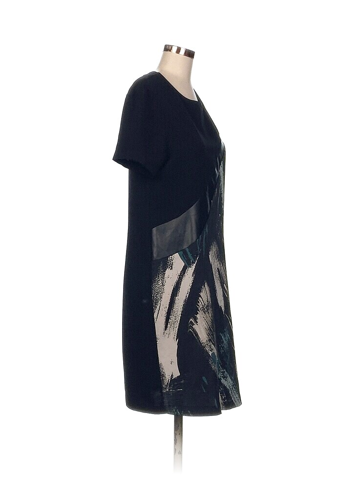 Fabrika Kısa Elbise %70 İndirimli. - Görsel 2