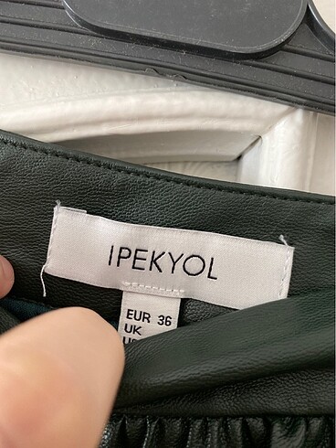 s Beden Deri etek