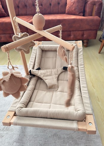 Camel Renkli Ahşap Bebek Oyun Askısı - Görsel 2