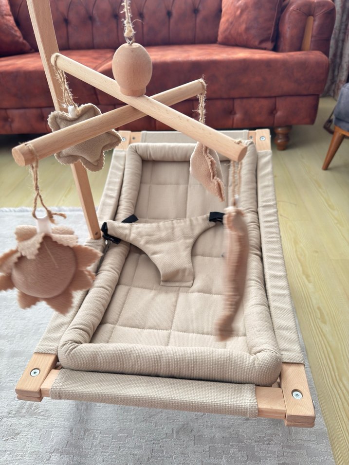 Camel Renkli Ahşap Bebek Oyun Askısı - Görsel 2