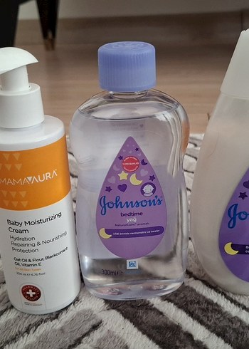 Johnson's Bebek Losyonu ve Mamaaura Nemlendirici Krem - Görsel 3