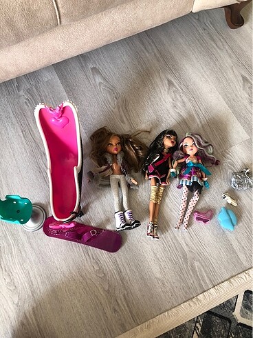 Bratz Monster high aksesuar bebek