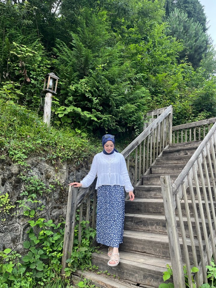 Çiçek desenli etek - Görsel 2