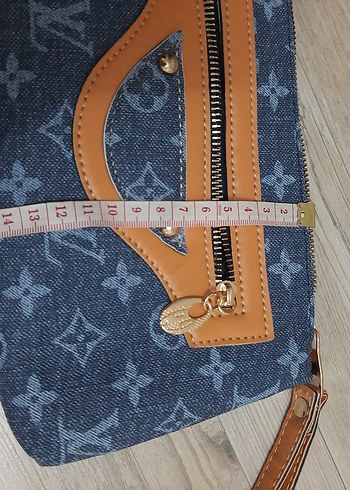  Beden Kadın Mavi Denim Fermuarlı El Çantası