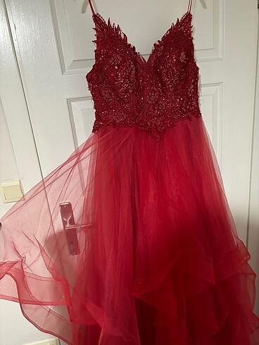 42 Beden kırmızı Renk Kına nişan elbisesi