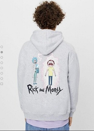 Bershka rıck and morty sweatshirt 
