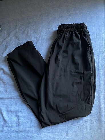 siyah scrubs alt