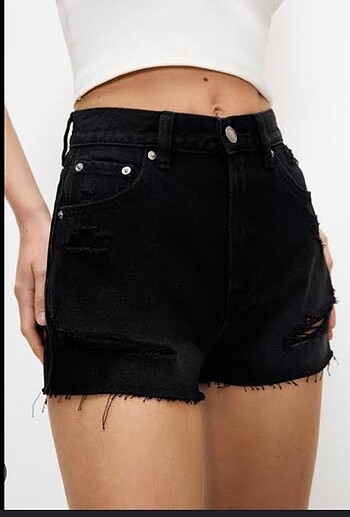 pull bear siyah mom distressed şort