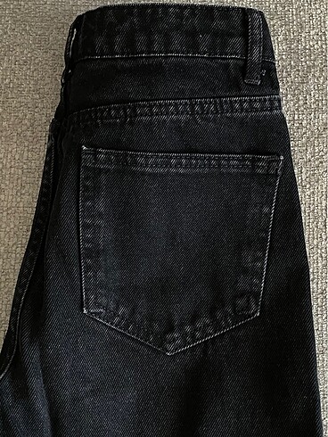 36 Beden siyah Renk trendyolmilla siyah jean
