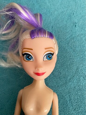 Frozen Elsa bebek