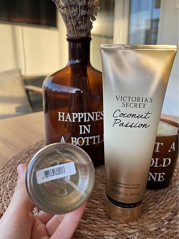  Beden Victoria's Secret Coconut Passion