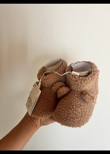 Zara home Kız Çocuk Kahverengi Kürklü Sıcak Ev Terliği