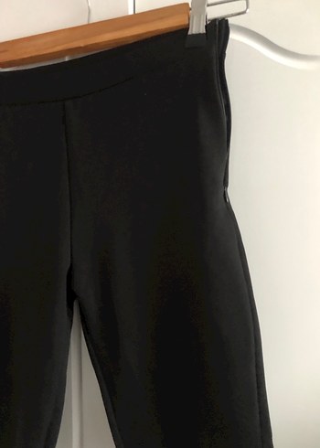 Siyah Midi Spor Şortu - Görsel 2