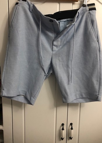 Mavi Kemerli Erkek Mini Denim Şort