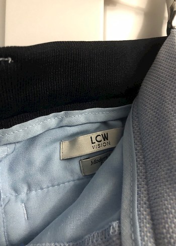 36 Beden gri Renk Mavi Kemerli Erkek Mini Denim Şort