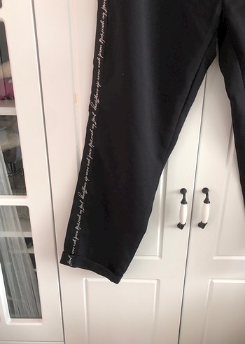 LC Waikiki Yazı Detaylı Siyah Kadın Kumaş Pantolon