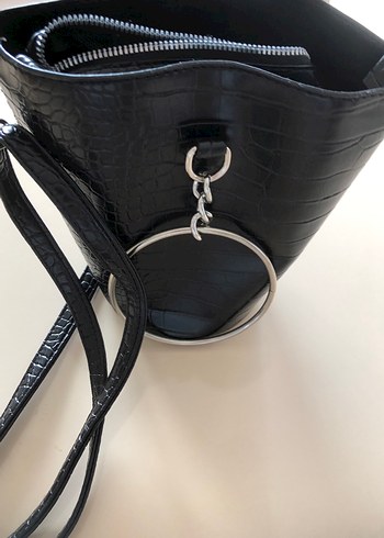 Parlak Siyah Yılan Desenli twist marka hiç kullanılmadı - Görsel 6