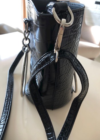 Parlak Siyah Yılan Desenli twist marka hiç kullanılmadı - Görsel 7