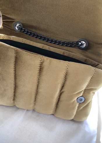 Zara Bej Zincir Detaylı kadife Çanta - Görsel 6