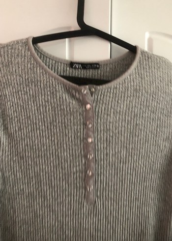 Gri Uzun Kollu Düğmeli Triko Elbise - Görsel 3