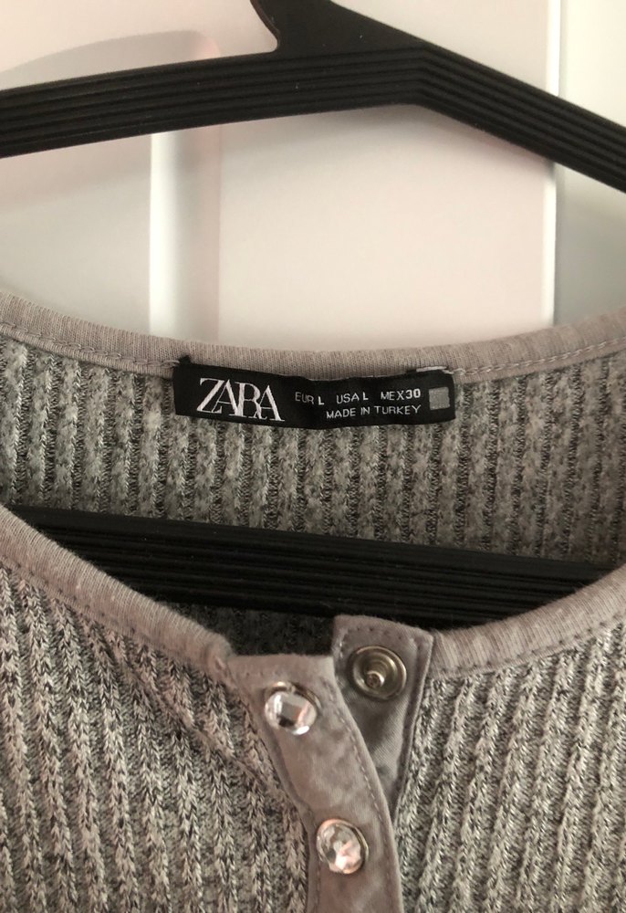 Gri Uzun Kollu Düğmeli Triko Elbise - Görsel 4