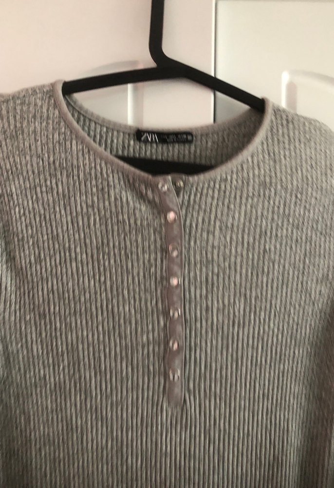 Gri Uzun Kollu Düğmeli Triko Elbise - Görsel 3