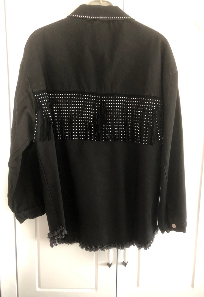 Düğmeli Siyah Nakışlı Denim Ceket - Görsel 4