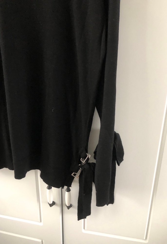 Siyah Kemerli Uzun Kollu Kadın Kazak - Görsel 2