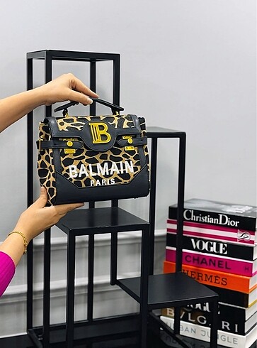 B-BUZZ 23 TOTE BAG 