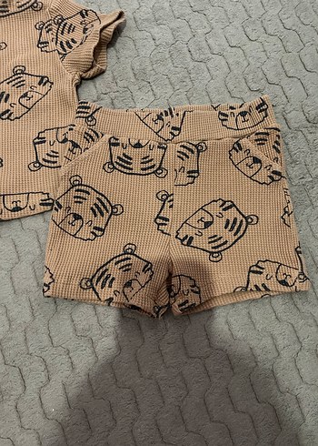 Erkek Bebek Kahverengi Baskılı Triko Takım - Görsel 3