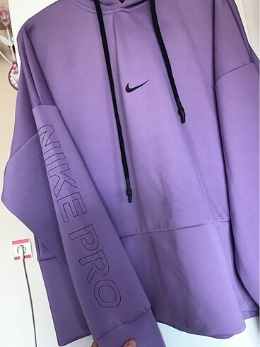 Nike sweatshirt