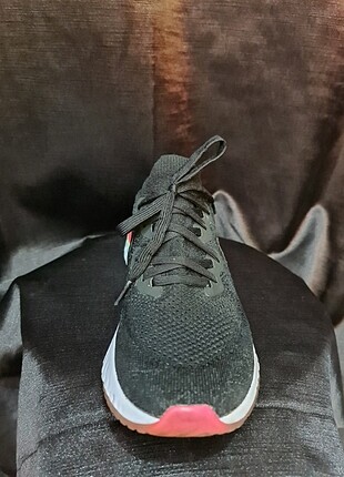 Nike spor ve kosu ayakkabısı