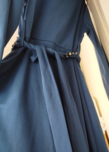 Uzun Kollu Kemerli Mavi Kadın Elbise - Görsel 3