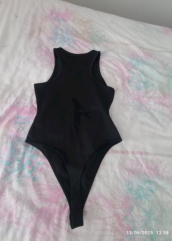 s Beden Kolsuz Siyah halter yaka body