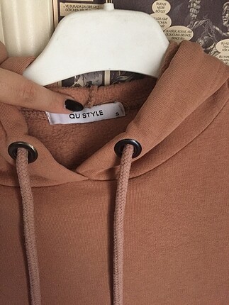 crop sweatshirt