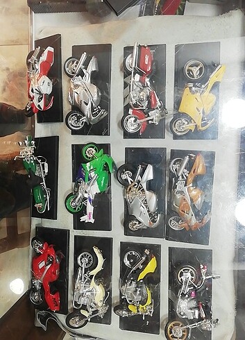 El işi marka Vitrin lik motosiklet