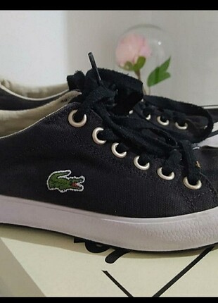 Lacoste 38 numara orijinaldir