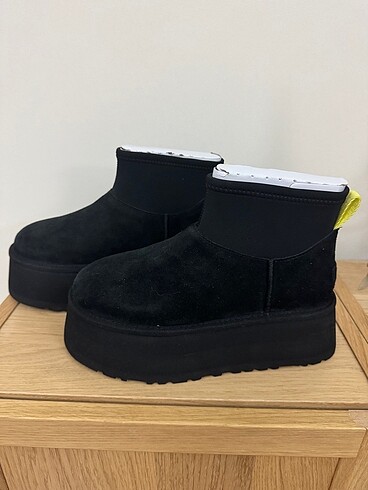 36 Beden siyah Renk Ugg yeni sezon classic mini dipper