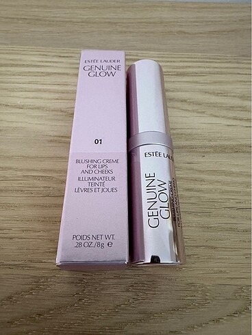 Hem allık hem ruj Estee Lauder