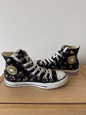 Limited edition iConverse