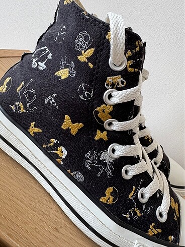 36 Beden Limited edition iConverse