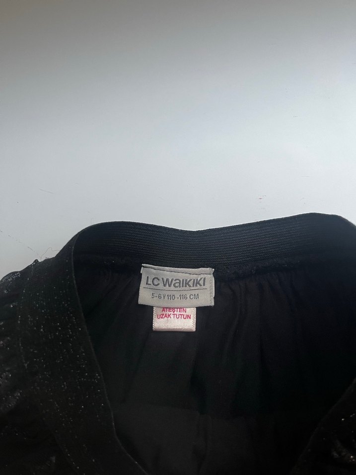 Kız Çocuk Siyah Fırfırlı Etek - Görsel 3