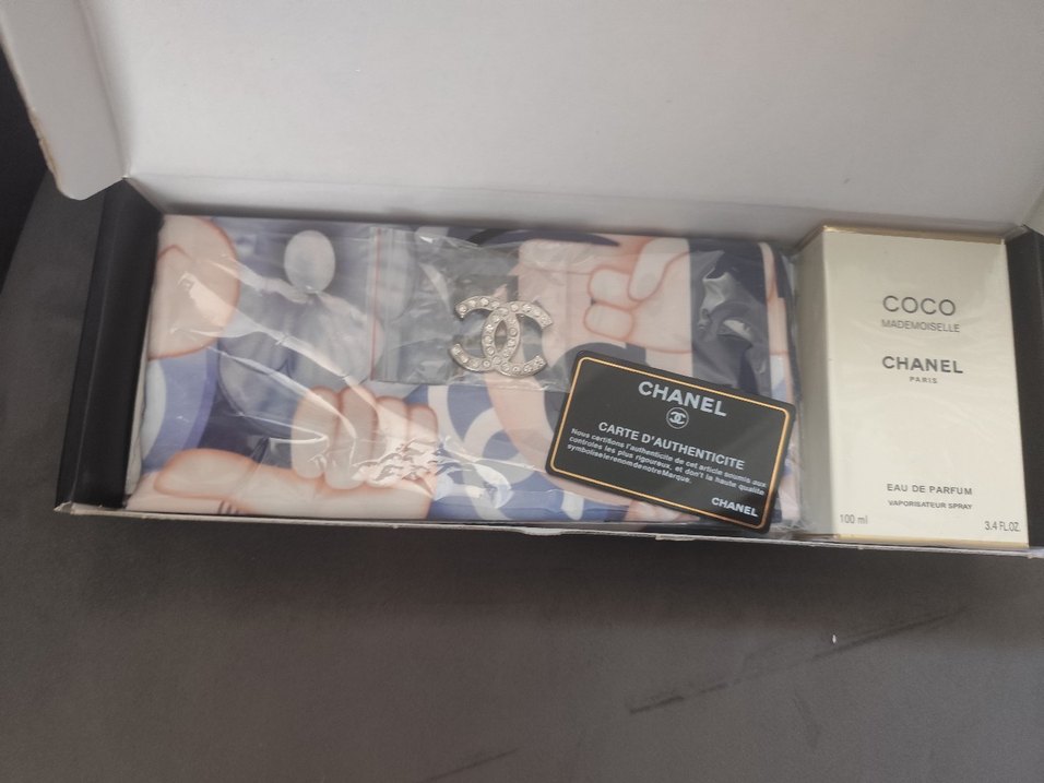 Chanel Coco Mademoiselle Kadın Parfümü 100 ml - Görsel 5